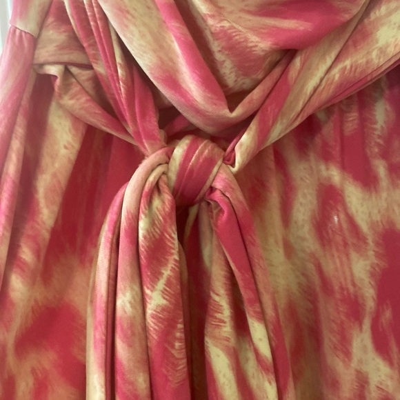 Pink spaghetti strap sun dress - Picture 3 of 3